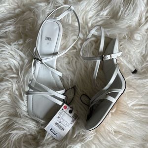 White Leather Strappy Heeled Heel Sandals